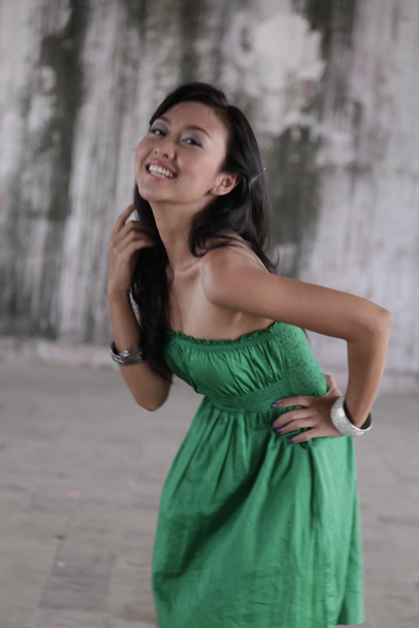 Aimee Saras - Solista - Indonesia