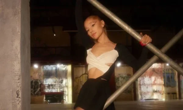 Ariana Grande - Solista - Estados Unidos