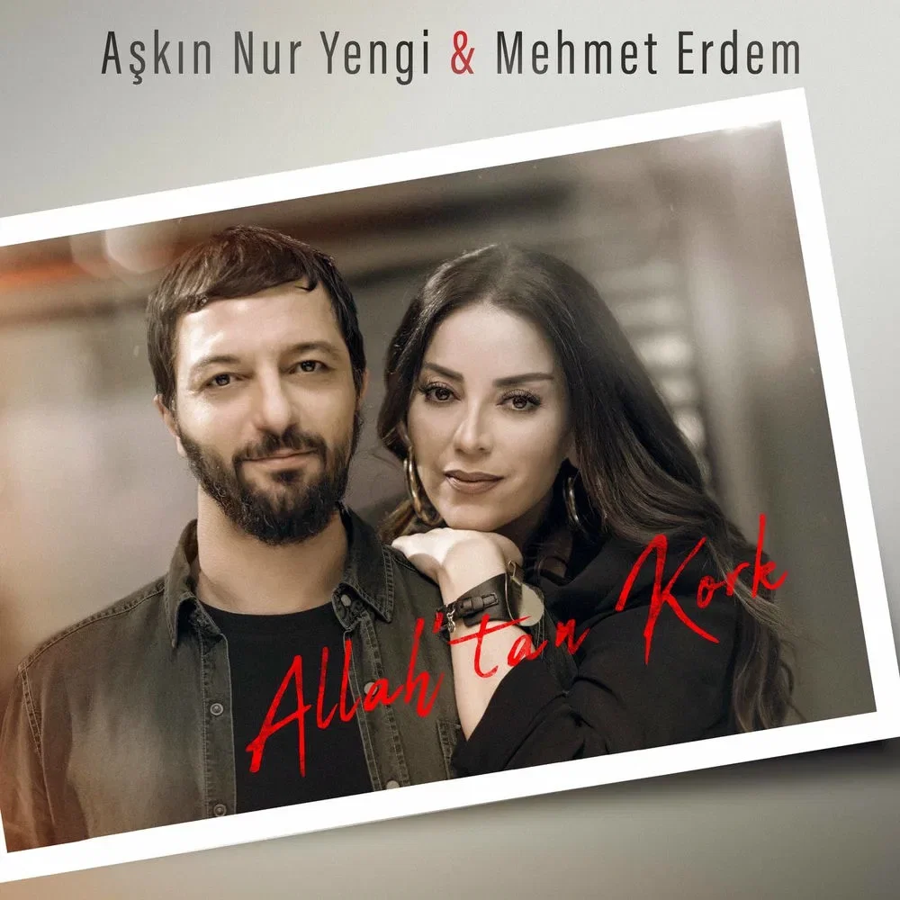 Askin Nur Yengi