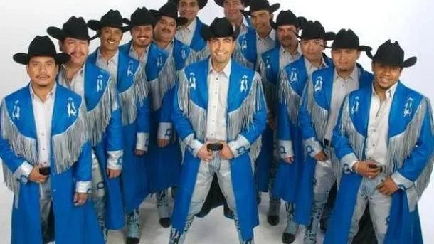 Banda Machos - Grupo - México - LATIN