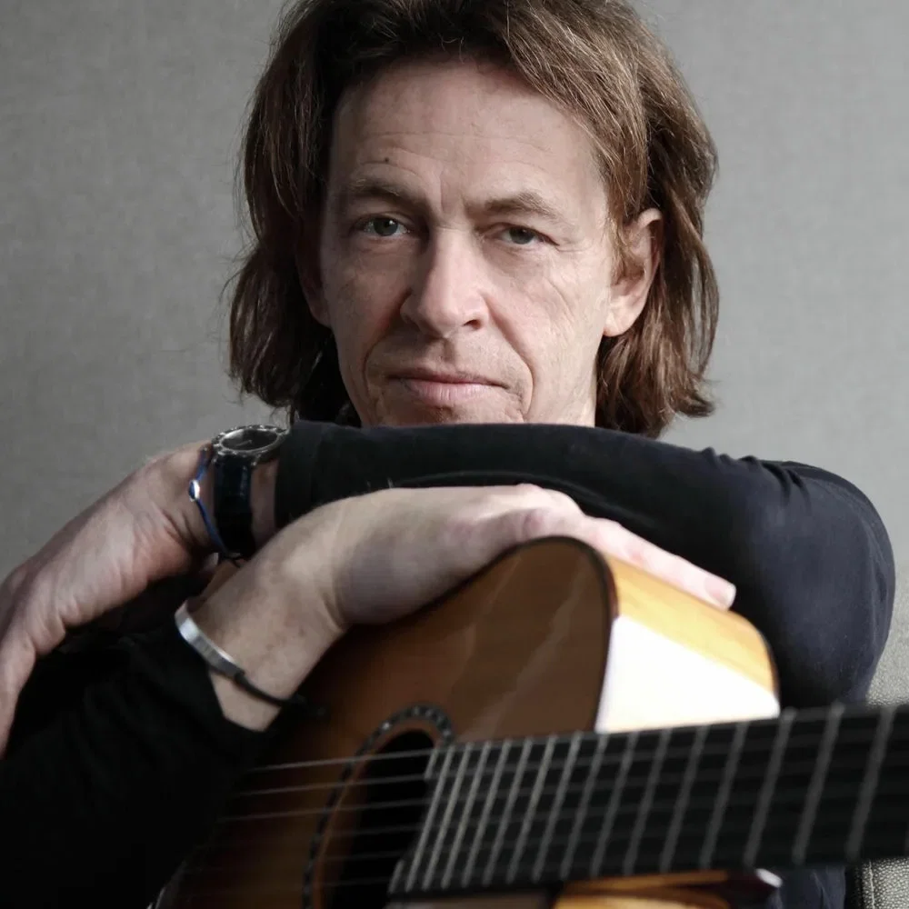 Dominic Miller