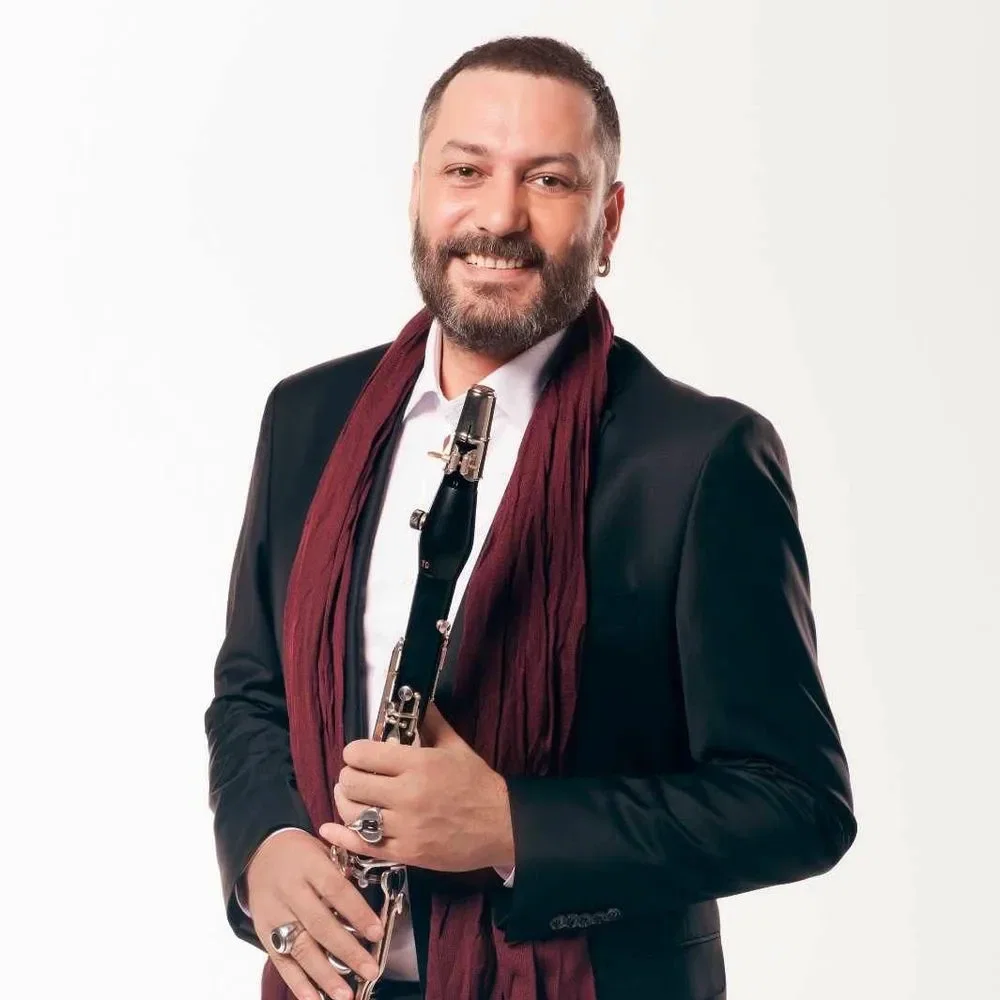 Hüsnü Şenlendirici