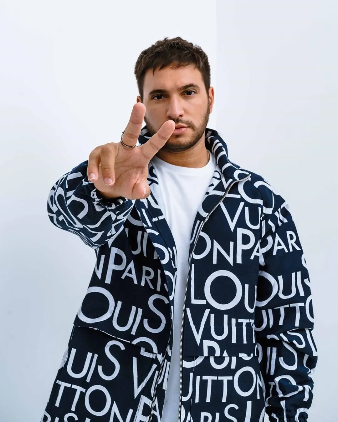 Jonas Blue