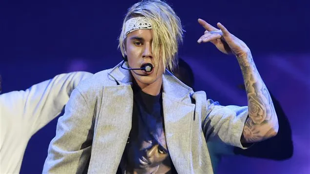 Justin Bieber - Solista - Canadá - POP