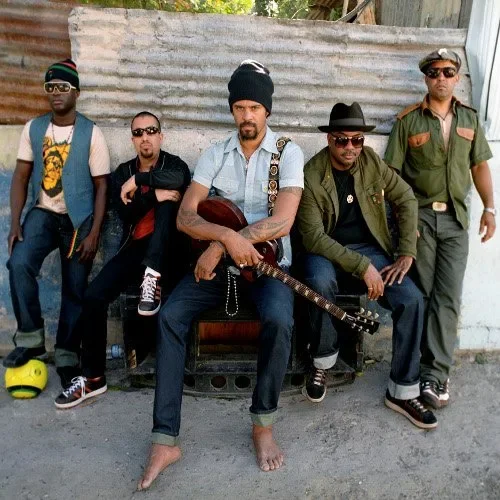 Michael Franti & Spearhead