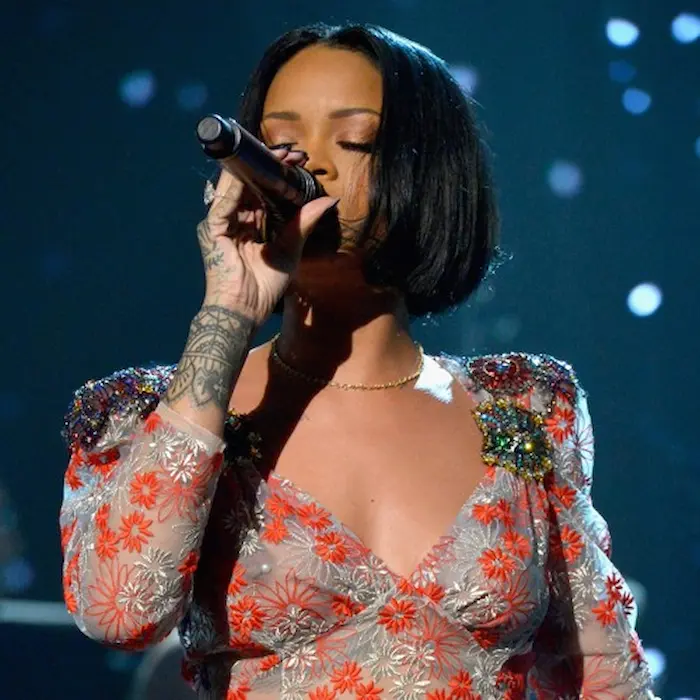 Rihanna - Solista - Barbados - POP