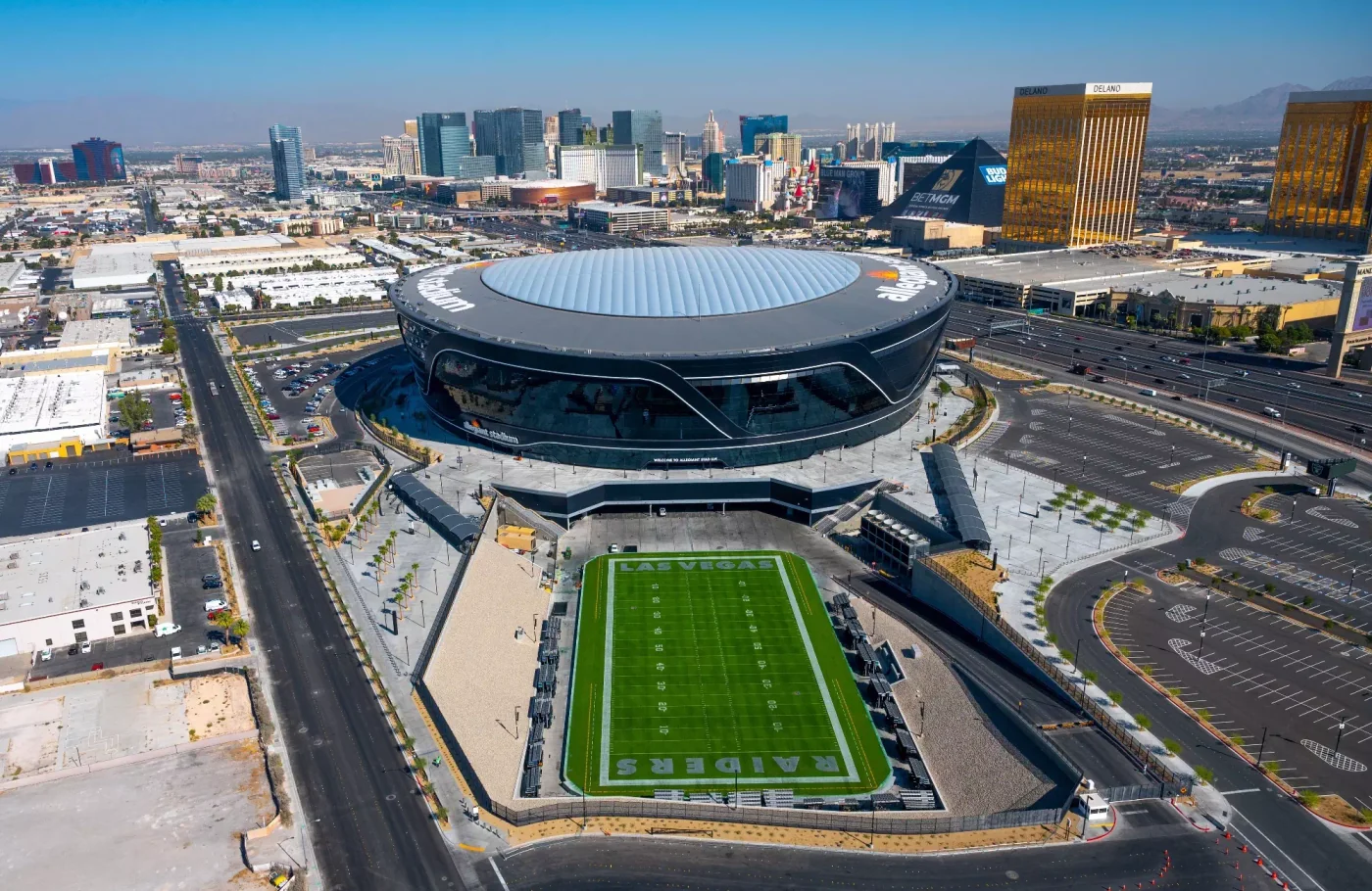 AC/DC - Allegiant Stadium